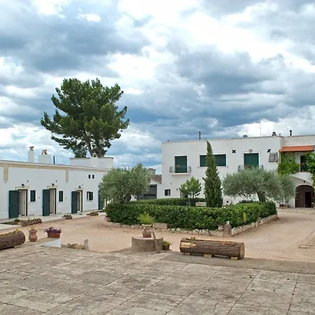 ファームステイ Masseria Strada ジノーザ