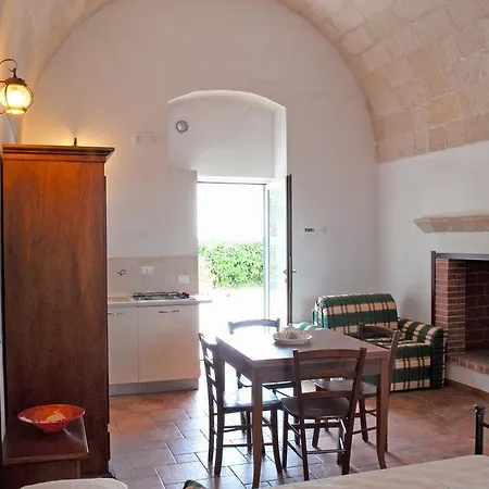 Masseria Strada *