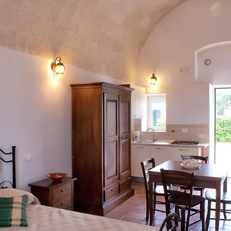 Masseria Strada *